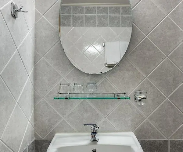 Otel Dias