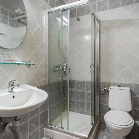 Hotel Dias 3*